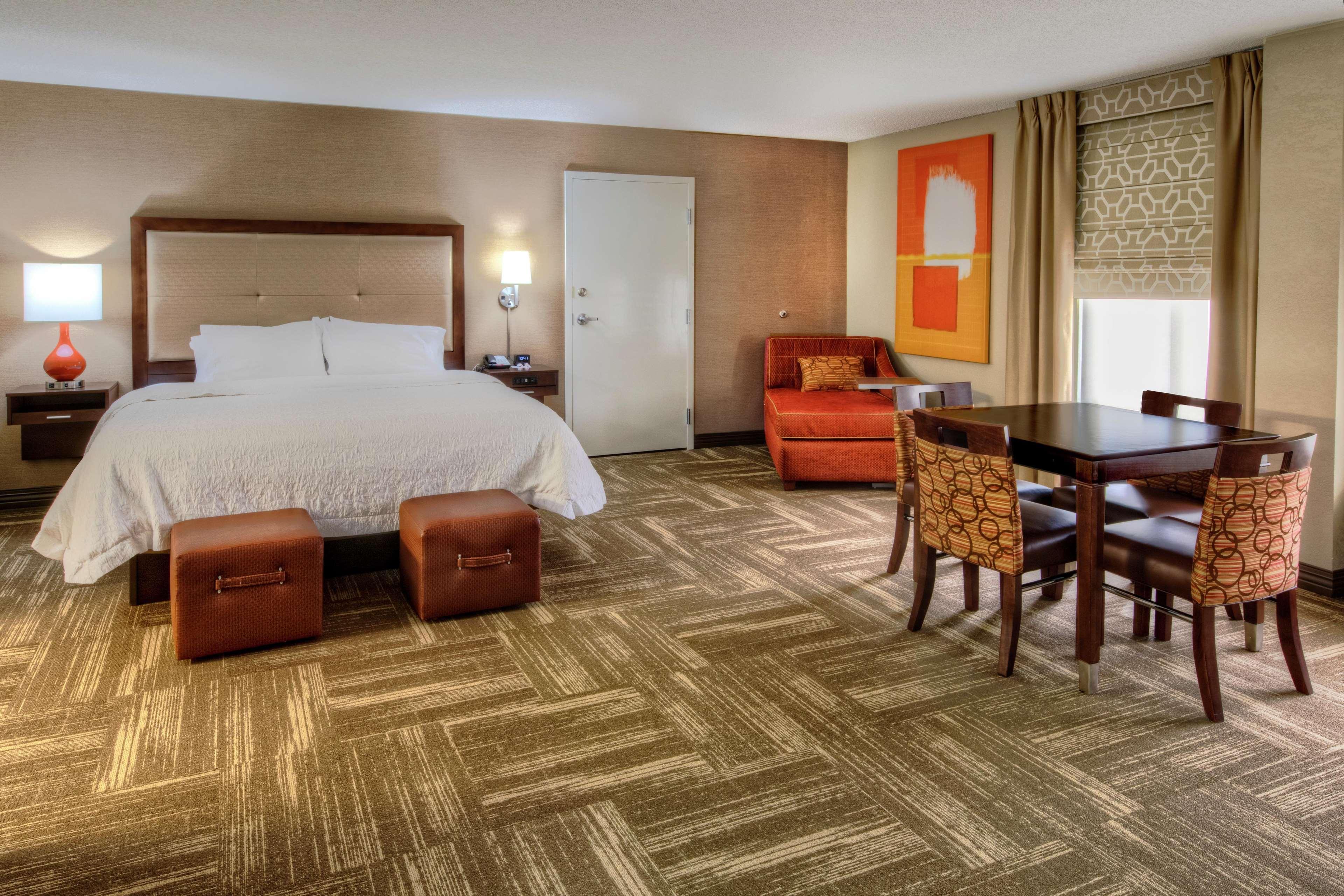 Hampton Inn Corinth Bagian luar foto