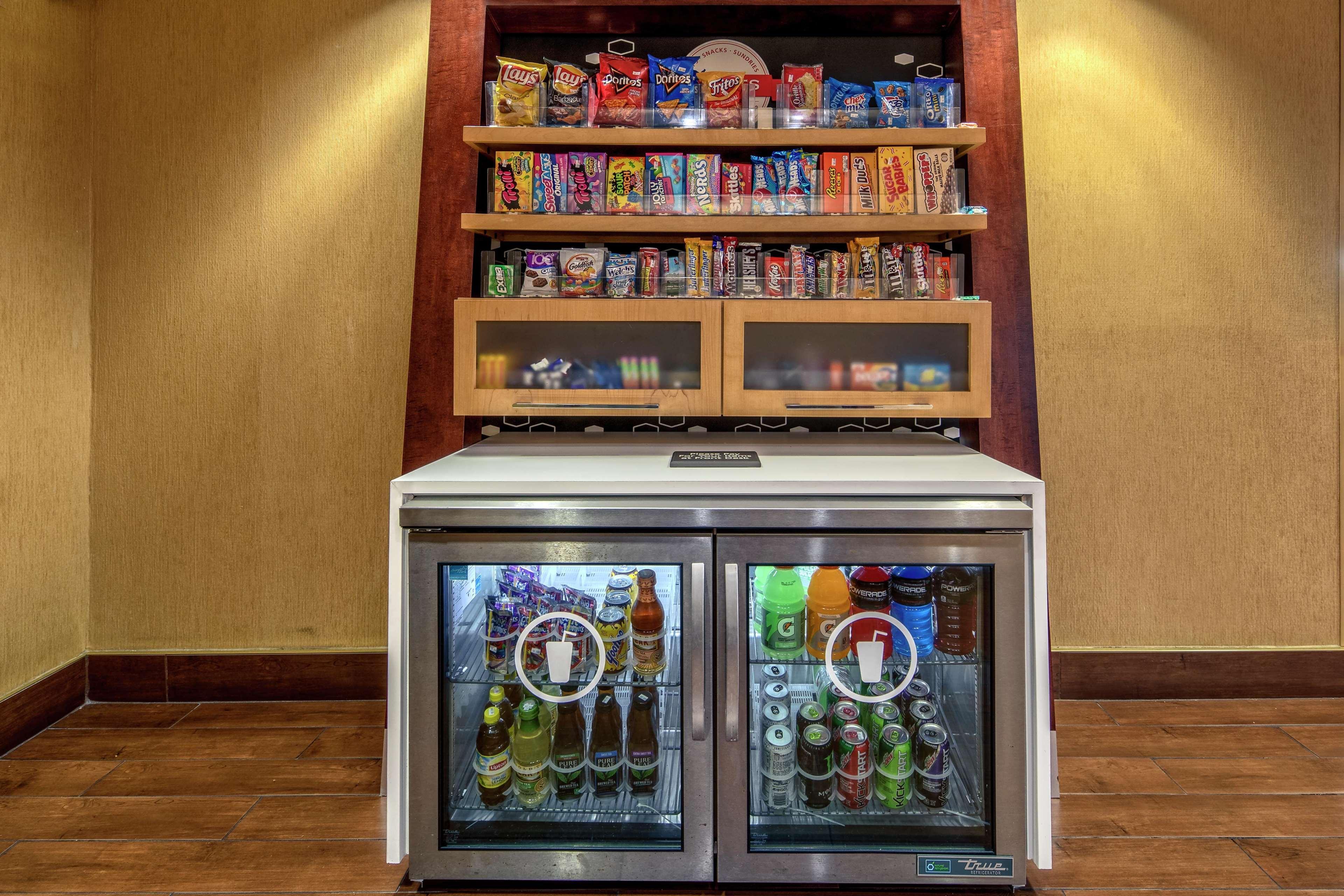 Hampton Inn Corinth Bagian luar foto